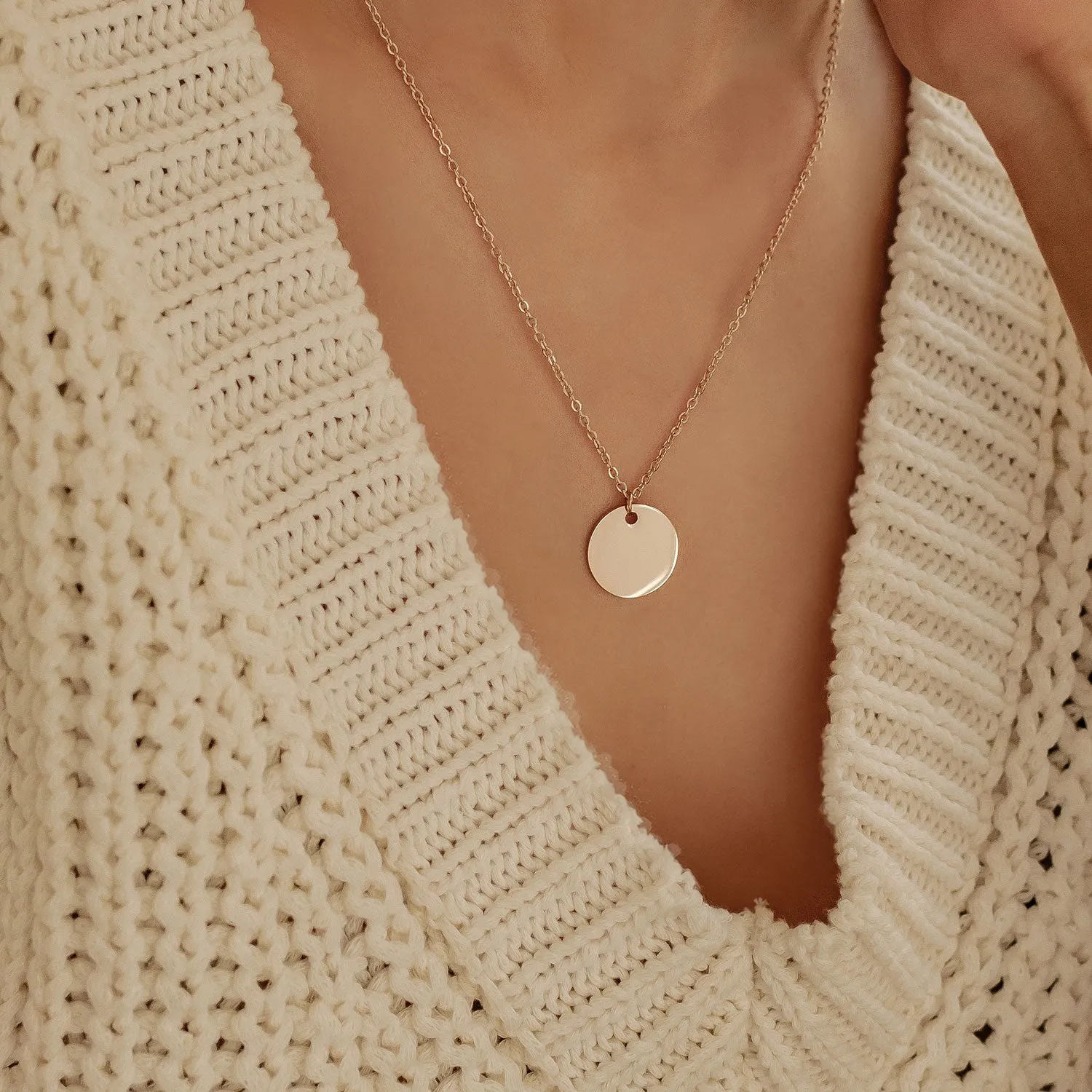 Circle Necklace Rose Gold