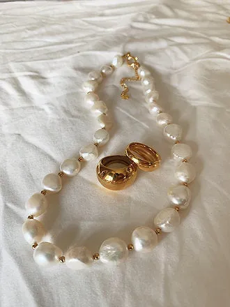 PEARL POWER NECKLACE