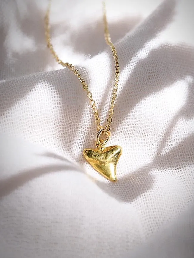 Petite Gold Shark Tooth Necklace - Mano Petite