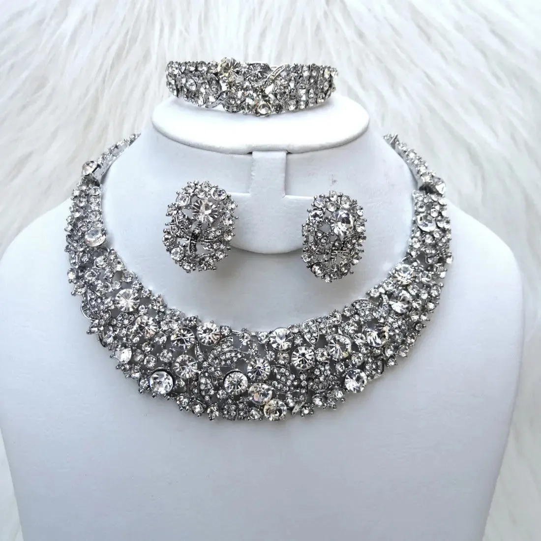 Sparkling Silver Costume Party Brid Necklace Earring Bracelet Ring Jewellery Set